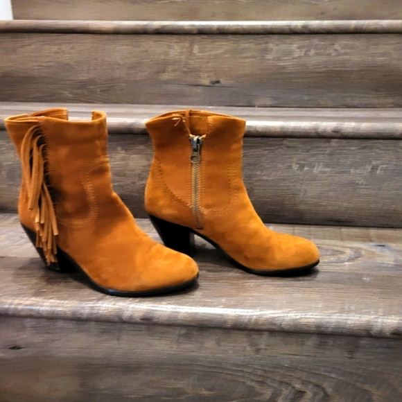 Sam Edelman Louie Fringe Suede Bootie size 7.5 - Picture 6 of 10
